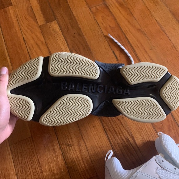 Deadstock, white/black/red Balenciaga’s size: 11 - Picture 6 of 8